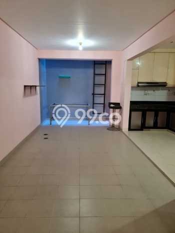 Sewa Rumah Murah di Pantai Indah Kapuk Jakarta Utara Punya 4 Kamar Tidur Sewa Rumah Murah di Pantai Indah Kapuk Jakarta Utara Punya 4 Kamar Tidur