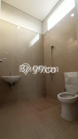 For Sale! Premium House LT 145m2 Desain Elegan di Manyar For Sale! Premium House LT 145m2 Desain Elegan di Manyar