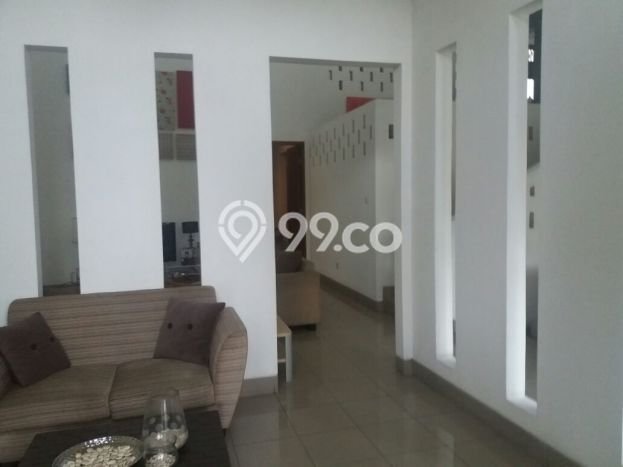 SPECIAL PROPERTY! Rumah di Cinere, Luas 300m² LB 300m² SPECIAL PROPERTY! Rumah di Cinere, Luas 300m² LB 300m²