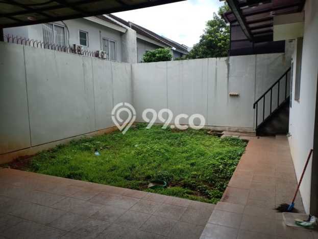Rumah Mewah dengan 4 Kamar Tidur di Lingkungan Asri BSD Foresta, Tangerang Rumah Mewah dengan 4 Kamar Tidur di Lingkungan Asri BSD Foresta, Tangerang