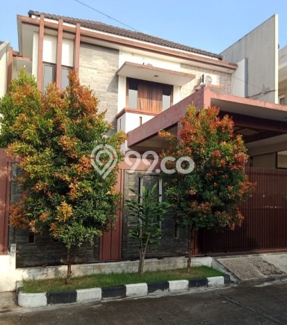 For Sale! Luxury House LT 200m2 Desain Modern di Taman Kopo Indah For Sale! Luxury House LT 200m2 Desain Modern di Taman Kopo Indah
