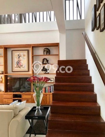 Jual Rumah Luas Elegan Dengan View Cantik di Kerobokan, Badung Jual Rumah Luas Elegan Dengan View Cantik di Kerobokan, Badung