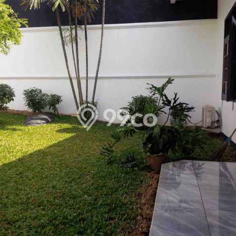 Ready to Use! Premium House LT 650m2 Desain Modern di Cipete Ready to Use! Premium House LT 650m2 Desain Modern di Cipete