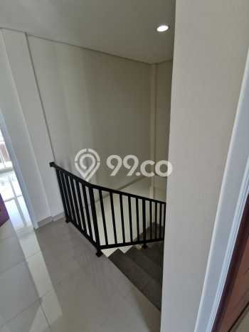 Hunian Cantik Minimalis Lb 120m2 di Cinere, Depok Hunian Cantik Minimalis Lb 120m2 di Cinere, Depok