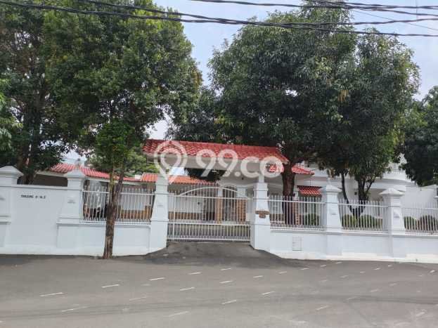 Hunian Super Elit dengan Akses Paling Strategis di Tb Simatupang, Jakarta Selatan Hunian Super Elit dengan Akses Paling Strategis di Tb Simatupang, Jakarta Selatan