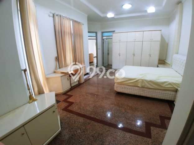 Rumah sewa siap huni 4 Kamar Tidur di Puri Anjasmoro, Semarang Rumah sewa siap huni 4 Kamar Tidur di Puri Anjasmoro, Semarang
