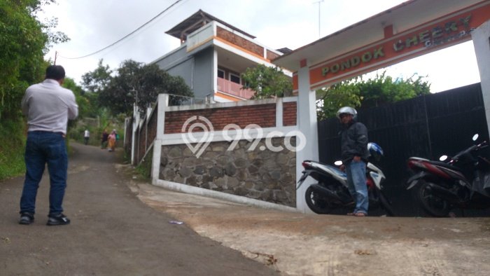 Hunian Elit LB 440m2 Siap Pakai Desain Elegan di Gadog, Bogor Hunian Elit LB 440m2 Siap Pakai Desain Elegan di Gadog, Bogor