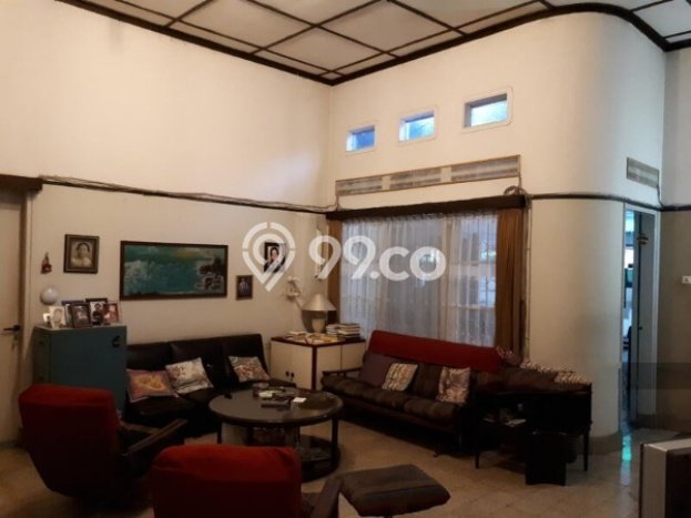 Jual Rumah Luas Megah Dengan View Eksklusif di Sayap Dago, Bandung Jual Rumah Luas Megah Dengan View Eksklusif di Sayap Dago, Bandung