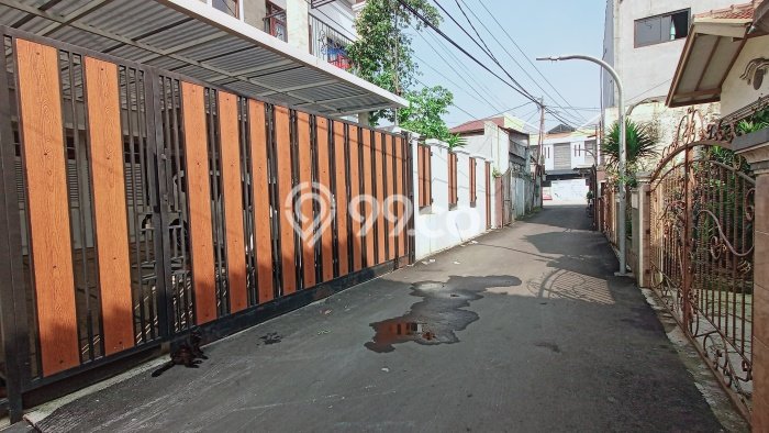Rumah Sewa Bandung LT 180m2 LB 240m2 Area Pungkur Rumah Sewa Bandung LT 180m2 LB 240m2 Area Pungkur