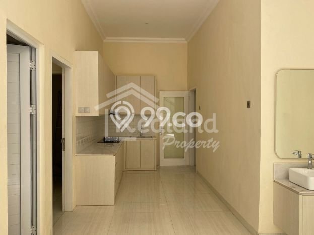 Rumah Elit Modern Tanpa Renovasi di Pleburan Semarang Rumah Elit Modern Tanpa Renovasi di Pleburan Semarang