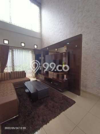 Rumah Elit LB 400m2 Siap Pakai Desain Elegan di Pondok Hijau, Bandung Rumah Elit LB 400m2 Siap Pakai Desain Elegan di Pondok Hijau, Bandung