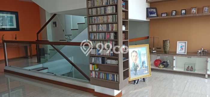 Jual Rumah Luas Elegan Dengan View Cantik di Riau, Bandung Jual Rumah Luas Elegan Dengan View Cantik di Riau, Bandung