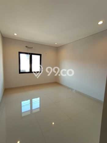 Dijual Rumah Premium dengan Fasilitas Sekitar Komplit di Kebayoran Lama, Jakarta Selatan Dijual Rumah Premium dengan Fasilitas Sekitar Komplit di Kebayoran Lama, Jakarta Selatan
