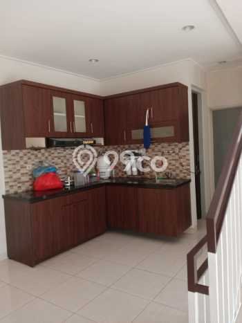 Dijual Hunian Rumah Terawat 3 Kamar di Tomang, Jakarta Barat Dijual Hunian Rumah Terawat 3 Kamar di Tomang, Jakarta Barat