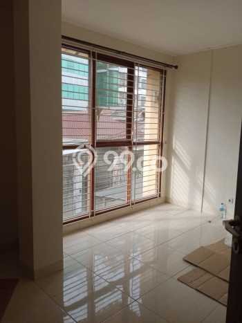 Dijual Hunian Rumah Terawat 3 Kamar di Tomang, Jakarta Barat Dijual Hunian Rumah Terawat 3 Kamar di Tomang, Jakarta Barat