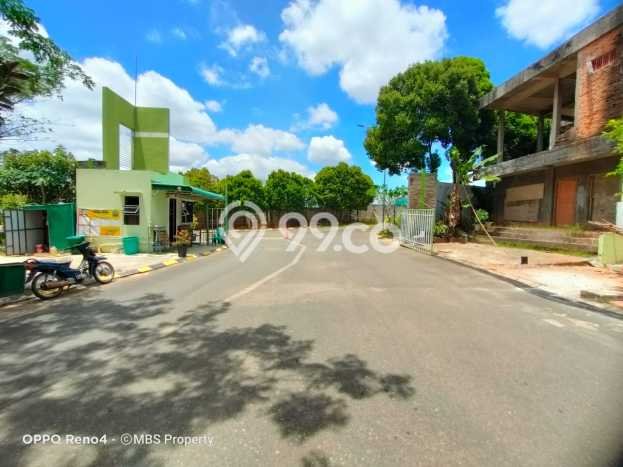 Jual Rumah 4 KT di Batam Centre, Batam - Luas Tanah 143m² Jual Rumah 4 KT di Batam Centre, Batam - Luas Tanah 143m²