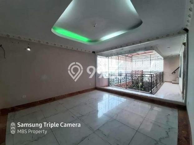 Jual Rumah 4 KT di Batam Centre, Batam - Luas Tanah 143m² Jual Rumah 4 KT di Batam Centre, Batam - Luas Tanah 143m²