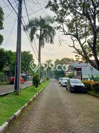 Rumah Modern 2 KT di Serpong Villa Melati Mas Tangerang Selatan Semi Furnished Rumah Modern 2 KT di Serpong Villa Melati Mas Tangerang Selatan Semi Furnished