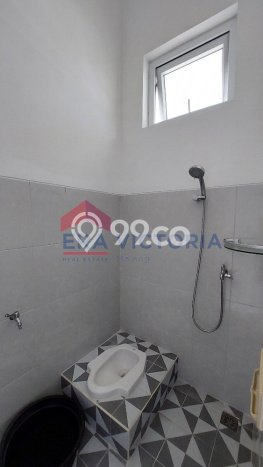 Jual Rumah Bagus Siap Huni LB 200m2 di Lowokwaru, Malang Jual Rumah Bagus Siap Huni LB 200m2 di Lowokwaru, Malang