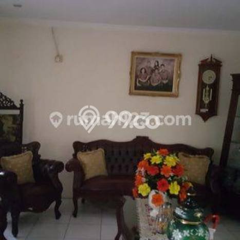 Rumah Luas Asri 4 KT Siap Pakai di Bintaro Tangerang Selatan Rumah Luas Asri 4 KT Siap Pakai di Bintaro Tangerang Selatan