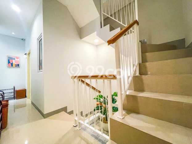 Dijual Rumah Luas Megah Dengan View Eksklusif di Tomang, Jakarta Barat Dijual Rumah Luas Megah Dengan View Eksklusif di Tomang, Jakarta Barat