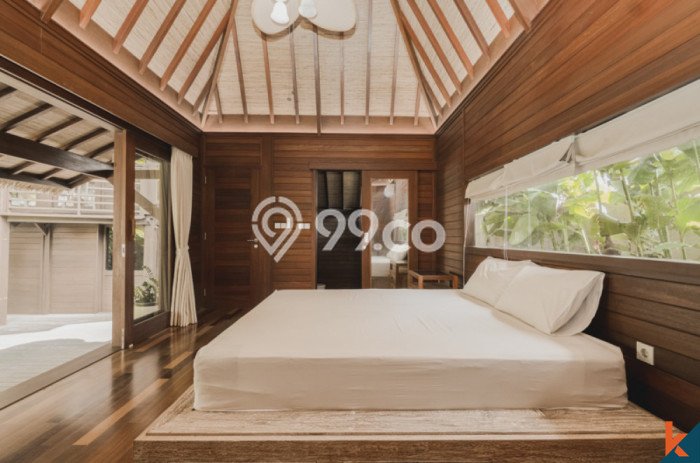 Rumah Mewah LB 305m2 Siap Huni Desain Elegan di uluwatu, Badung Rumah Mewah LB 305m2 Siap Huni Desain Elegan di uluwatu, Badung