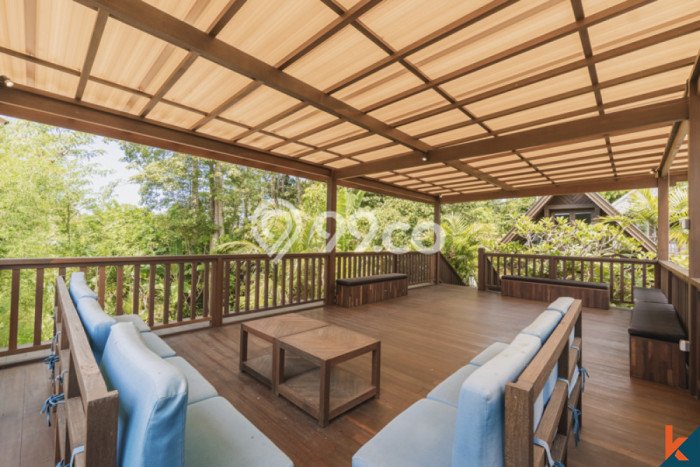 Rumah Mewah LB 305m2 Siap Huni Desain Elegan di uluwatu, Badung Rumah Mewah LB 305m2 Siap Huni Desain Elegan di uluwatu, Badung