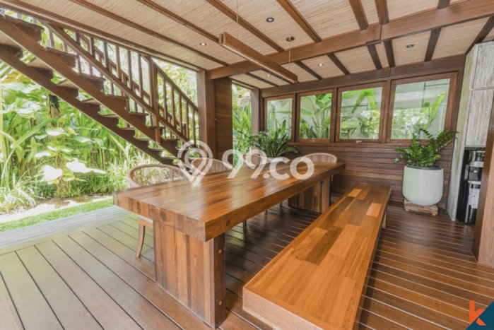 Rumah Mewah LB 305m2 Siap Huni Desain Elegan di uluwatu, Badung Rumah Mewah LB 305m2 Siap Huni Desain Elegan di uluwatu, Badung
