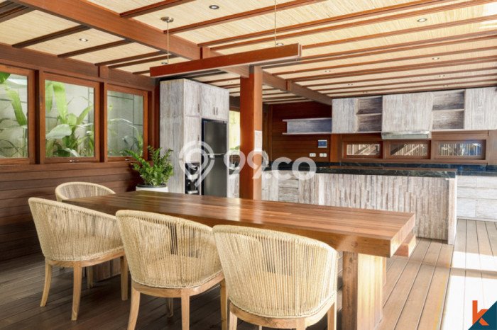 Rumah Mewah LB 305m2 Siap Huni Desain Elegan di uluwatu, Badung Rumah Mewah LB 305m2 Siap Huni Desain Elegan di uluwatu, Badung
