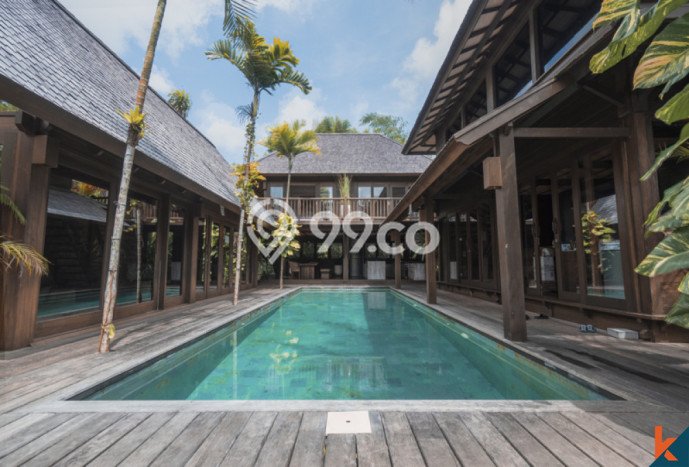 Rumah Mewah LB 305m2 Siap Huni Desain Elegan di uluwatu, Badung Rumah Mewah LB 305m2 Siap Huni Desain Elegan di uluwatu, Badung
