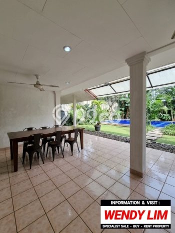 Hot Offer Hunian Mewah Ideal dan Luas di Kemang, Jakarta Selatan Hot Offer Hunian Mewah Ideal dan Luas di Kemang, Jakarta Selatan