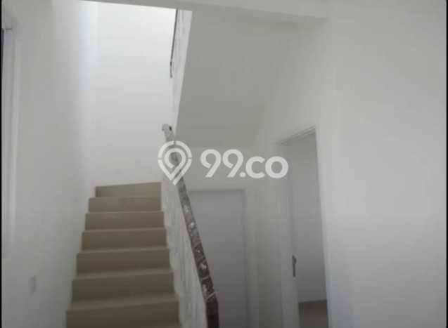Rumah Terawat area Cakung, Jakarta Timur, LT 90m², LB 75m² Rumah Terawat area Cakung, Jakarta Timur, LT 90m², LB 75m²