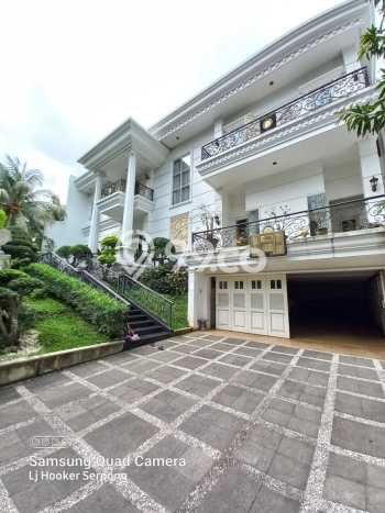Rumah Elit LB 1000m2 Siap Huni Desain Elegan di BSD City, Tangerang Rumah Elit LB 1000m2 Siap Huni Desain Elegan di BSD City, Tangerang