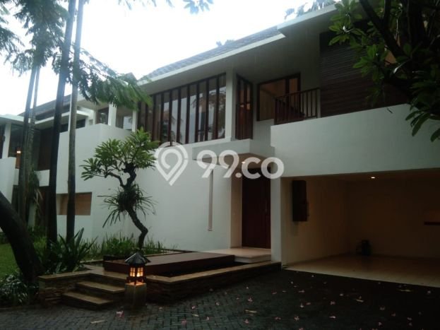 Disewakan! Rumah 5 Kamar Tidur &
4 Kamar Mandi di Antasari, Jakarta Selatan Disewakan! Rumah 5 Kamar Tidur &
4 Kamar Mandi di Antasari, Jakarta Selatan