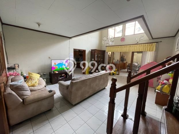 Siap Huni Hunian Elit 4 Kamar di Geger Kalong Dekat ke Mana Saja Siap Huni Hunian Elit 4 Kamar di Geger Kalong Dekat ke Mana Saja