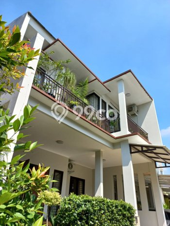 Rumah Luas Asri 4 KT Siap Huni di Bintaro Tangerang Selatan Rumah Luas Asri 4 KT Siap Huni di Bintaro Tangerang Selatan