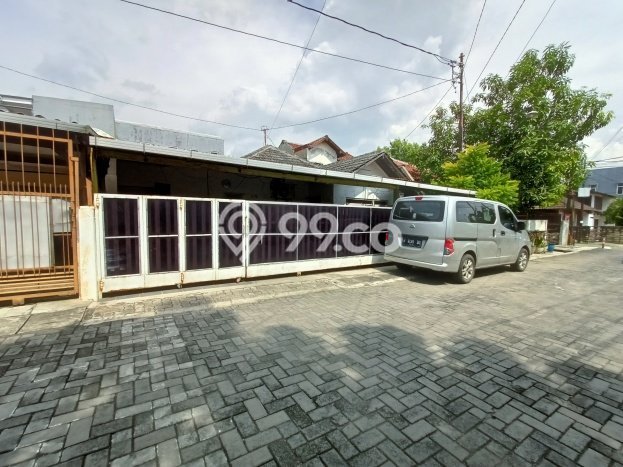 Rumah jual cepat butuh renovasi di tanah mas lokasi strategis Rumah jual cepat butuh renovasi di tanah mas lokasi strategis