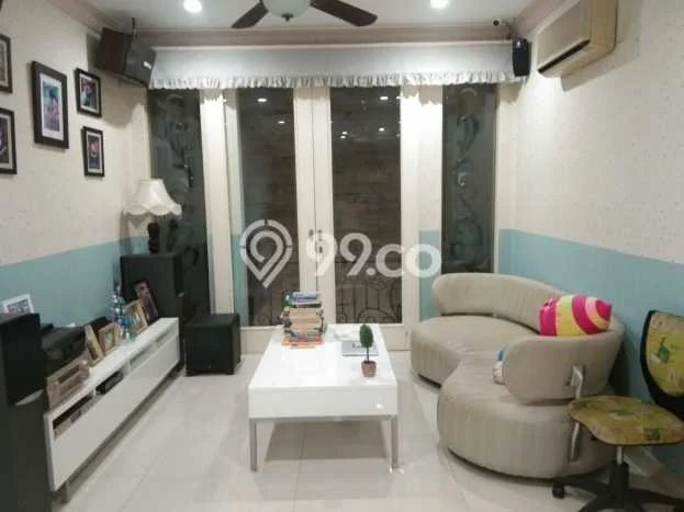Hunian Mewah Dijual LT 300m2 di Puri Indah, Jakarta Barat Hunian Mewah Dijual LT 300m2 di Puri Indah, Jakarta Barat