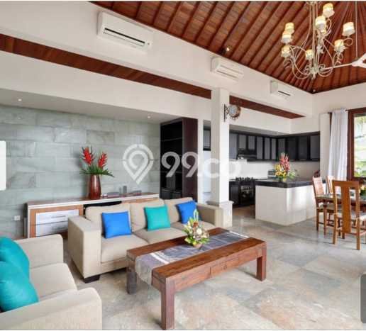 Jual Rumah Mewah Megah Dengan View Cantik di Canggu, Badung Jual Rumah Mewah Megah Dengan View Cantik di Canggu, Badung