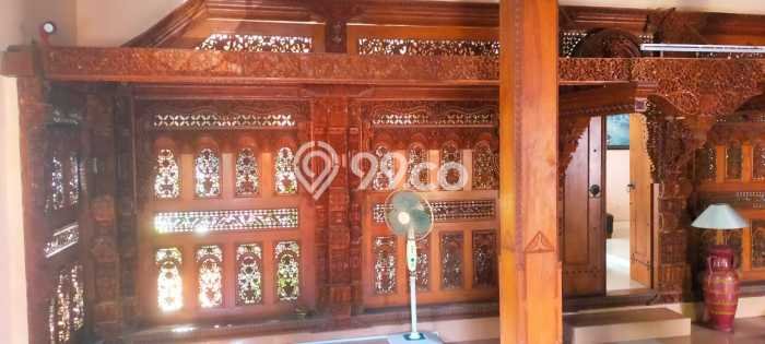 Rumah Elit LB 500m2 Siap Huni Desain Elegan di Condong Catur, Sleman Rumah Elit LB 500m2 Siap Huni Desain Elegan di Condong Catur, Sleman
