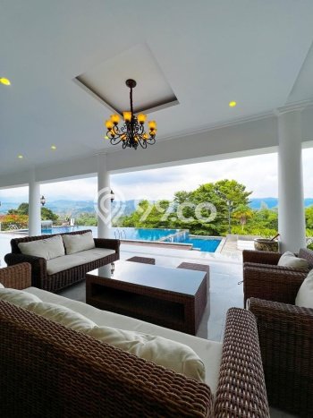 Rumah Elit Modern Tanpa Renovasi di Sentul Bogor Rumah Elit Modern Tanpa Renovasi di Sentul Bogor