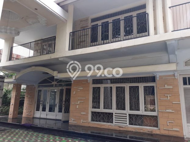 Siap Huni Hunian Elit 5 Kamar di Menteng Dekat ke Mana Pun Siap Huni Hunian Elit 5 Kamar di Menteng Dekat ke Mana Pun