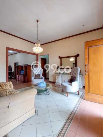 Siap Huni Rumah Mewah 3 Kamar di Pesanggrahan Dekat ke Mana Saja Siap Huni Rumah Mewah 3 Kamar di Pesanggrahan Dekat ke Mana Saja