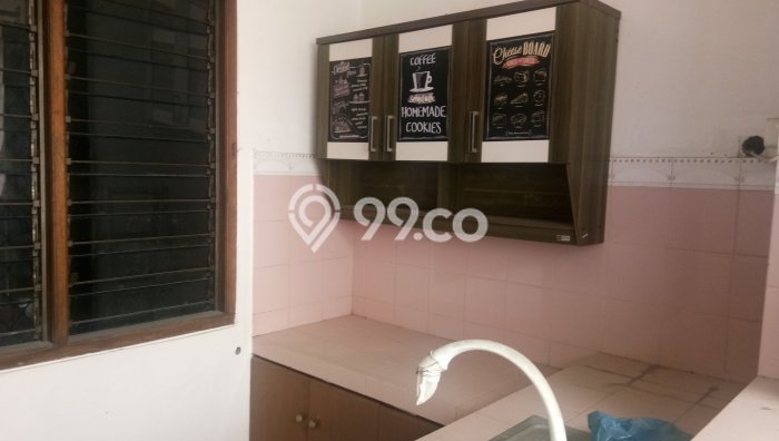 SPECIAL OFFER! Rumah Nyaman area Bukit Sari, Luas 240m² Bangunan 150m² SPECIAL OFFER! Rumah Nyaman area Bukit Sari, Luas 240m² Bangunan 150m²