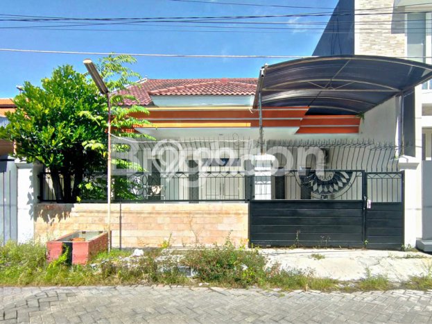 Rumah kawasan Mulyorejo, Surabaya, LT 157m² Bangunan 130m² Rumah kawasan Mulyorejo, Surabaya, LT 157m² Bangunan 130m²