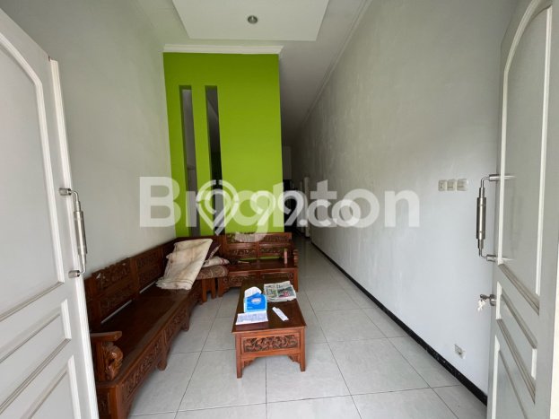 Rumah kawasan Mulyorejo, Surabaya, LT 157m² Bangunan 130m² Rumah kawasan Mulyorejo, Surabaya, LT 157m² Bangunan 130m²
