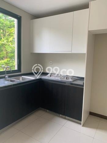 Dijual Rumah 4 KT di BSD, Tangerang - Luas Tanah 220m² Dijual Rumah 4 KT di BSD, Tangerang - Luas Tanah 220m²