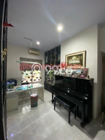 INVESTASI TEPAT! Rumah di Kelapa Gading, LT 105m² LB 140m² INVESTASI TEPAT! Rumah di Kelapa Gading, LT 105m² LB 140m²