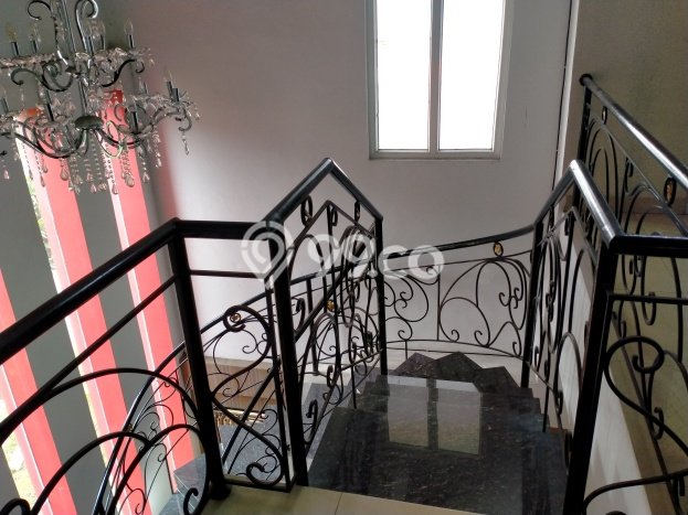 Rumah Bisa KPR LT 204m² di Kawasan Residential Cibubur, Jakarta Timur Rumah Bisa KPR LT 204m² di Kawasan Residential Cibubur, Jakarta Timur