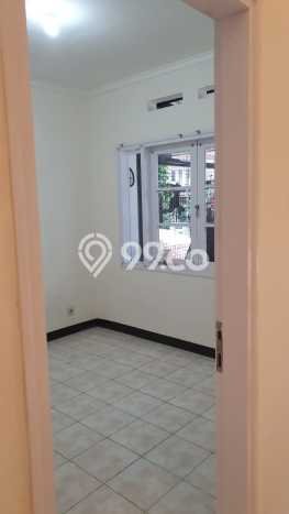Jual Cepat Rumah dengan Luas Tanah 144m² dan Luas Bangunan 120m² di Area Kota Baru Parahyangan, Bandung Jual Cepat Rumah dengan Luas Tanah 144m² dan Luas Bangunan 120m² di Area Kota Baru Parahyangan, Bandung